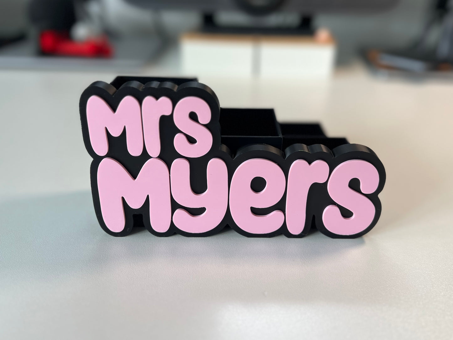 Custom Desk Organiser with 3D Name Plate – Personalized Gift for Teachers & Office Desks